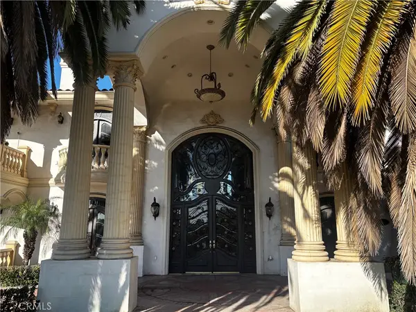 9355 Florence, Downey, CA 90240