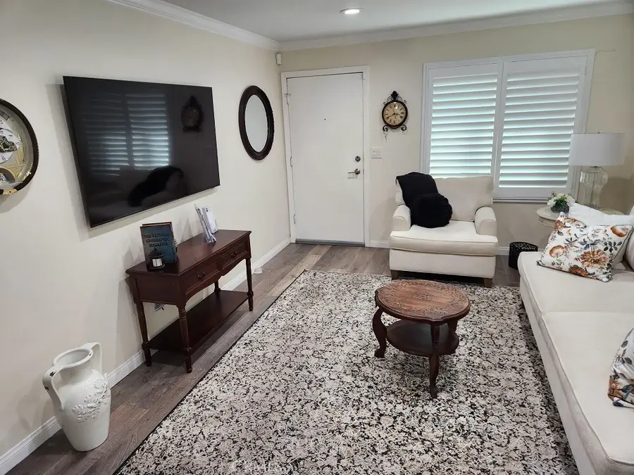 2697 W Parkside Lane, Anaheim, CA 92801 - #2