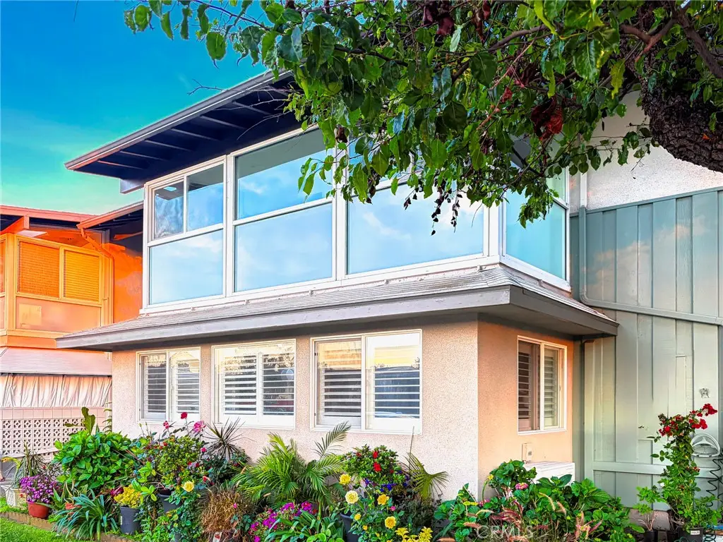 1860 Mckinney Way #M15-21N, Seal Beach, CA 90740 - #1