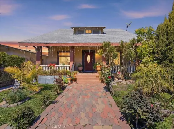 123 E 65th Street, Los Angeles, CA 90003