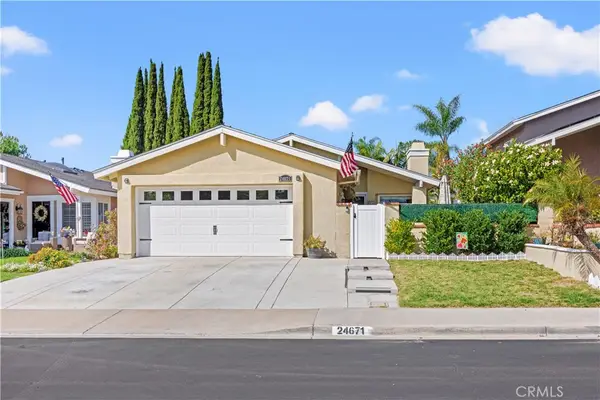 24671 Tabuenca, Mission Viejo, CA 92692