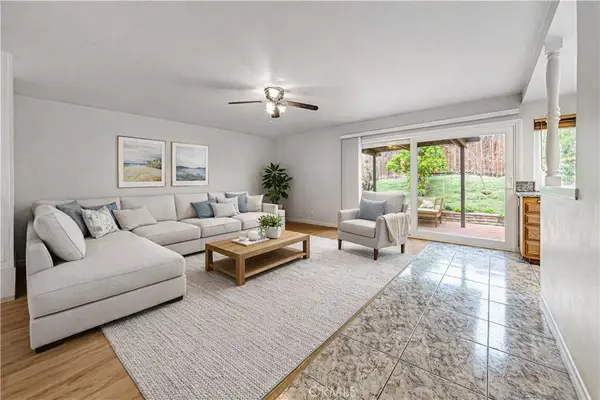 8237 Henshaw, Buena Park, CA 90621