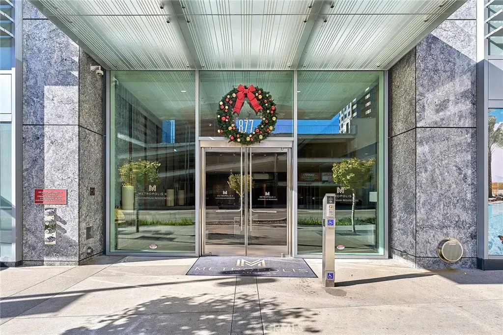 877 Francisco #1717, Los Angeles, CA 90017 - #1
