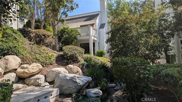 190 N Singingwood, Orange, CA 92869