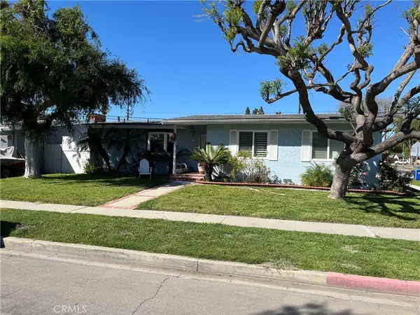 6151 E Wentworth, Long Beach, CA 90815
