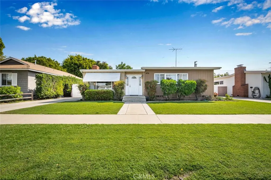 2660 Gondar Avenue, Long Beach, CA 90815 - #1