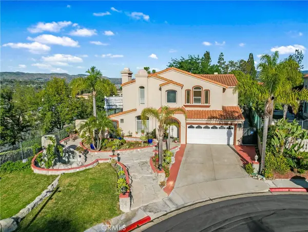 106 S Vista Grande, Anaheim, CA 92807