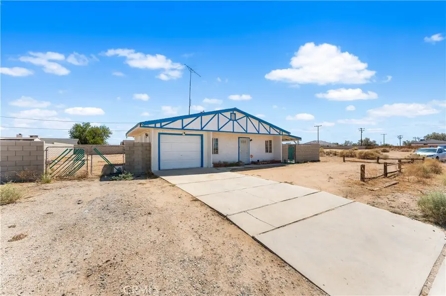 20116 Neuralia, California City, CA 93505 - #2
