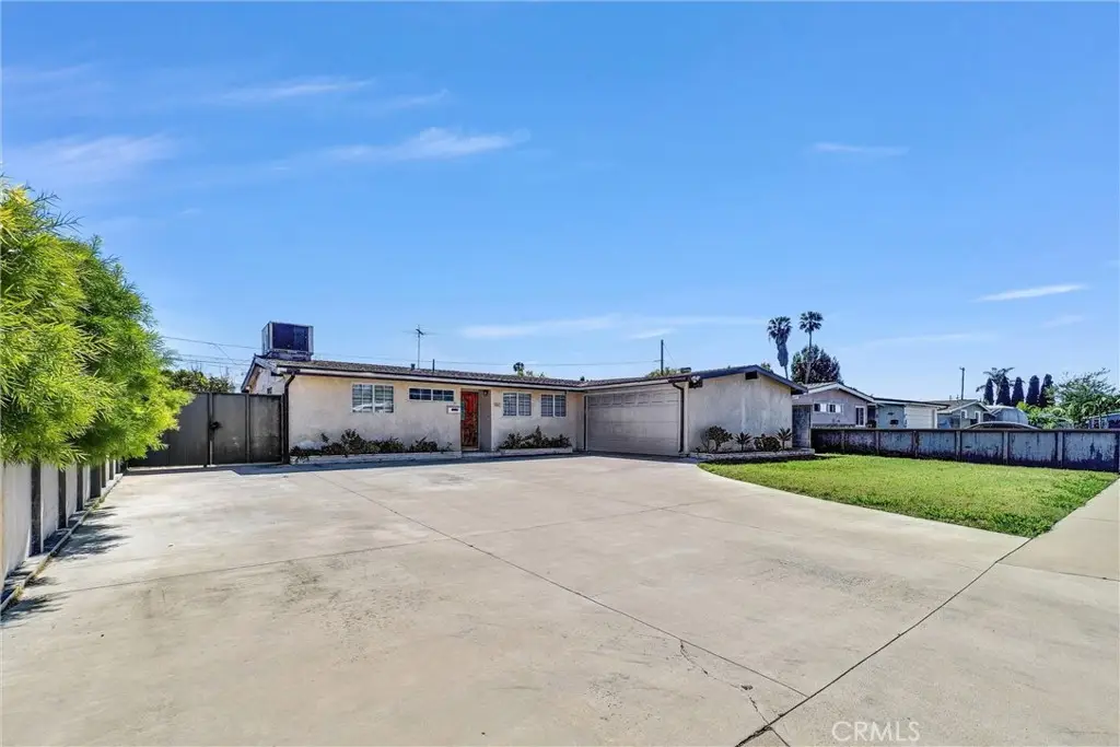 9562 Canton Avenue, Anaheim, CA 92804 - #1