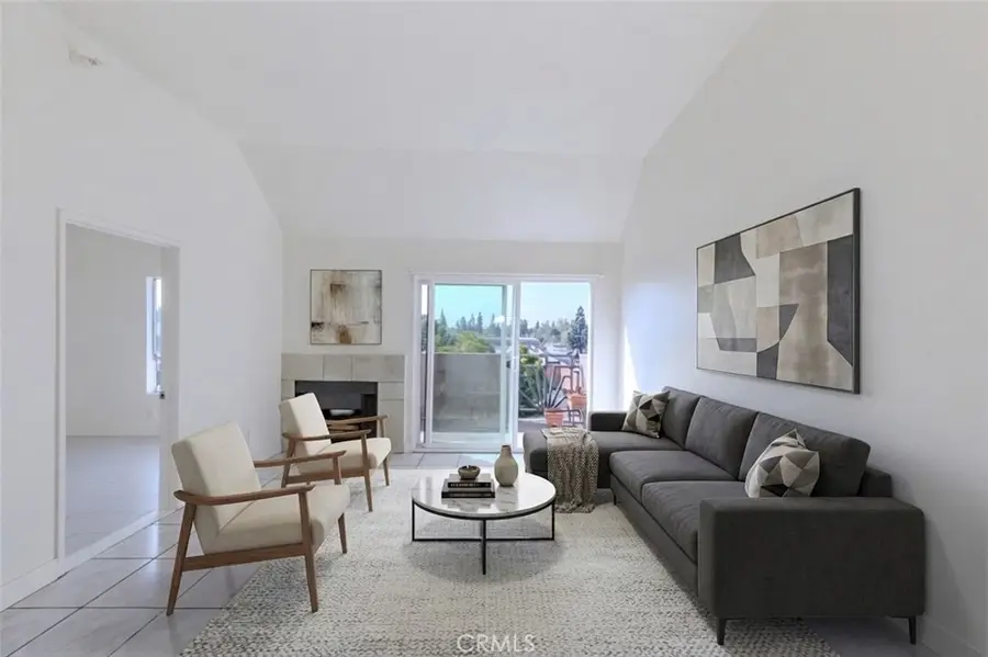 450 E 4th Street #423, Santa Ana, CA 92701 - #3