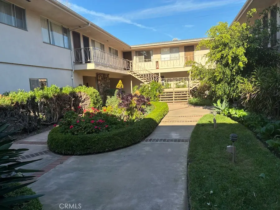 919 N Minter #L, Santa Ana, CA 92701 - #2