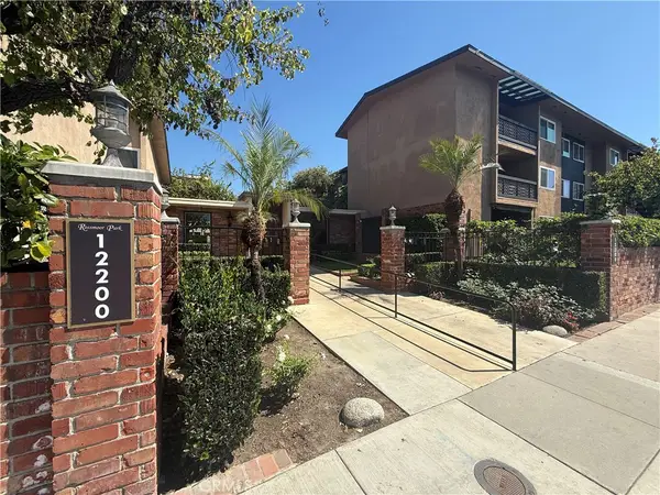 12200 Montecito Road #D221, Seal Beach, CA 90740