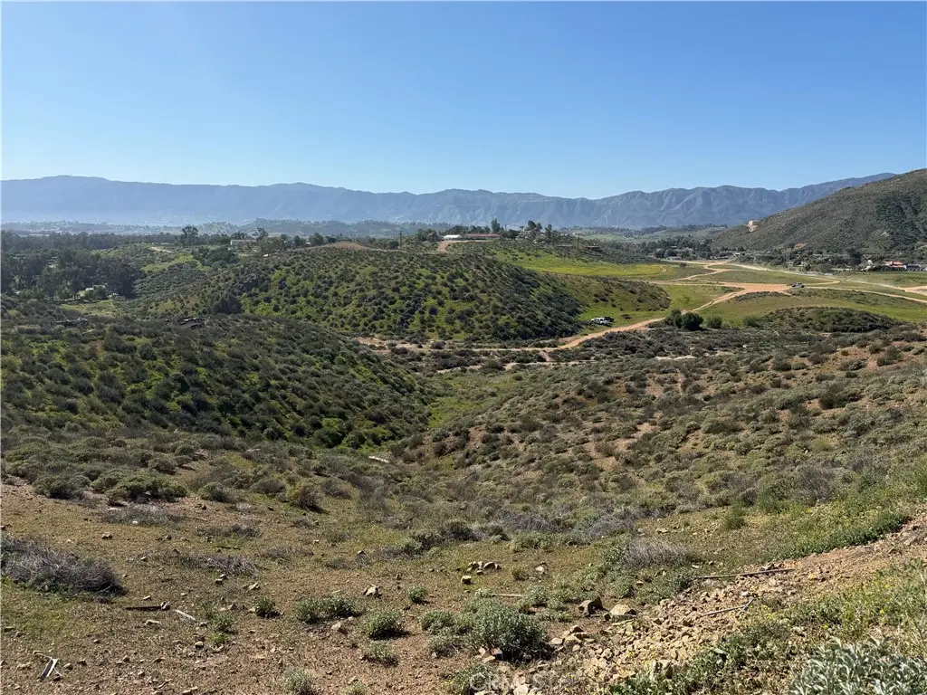 0 #3 347280029 Road, Lake Elsinore, CA 92532 - #1