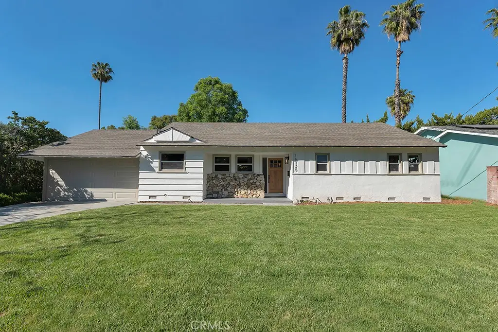 16125 Haynes Street, Van Nuys, CA 91406 - #1