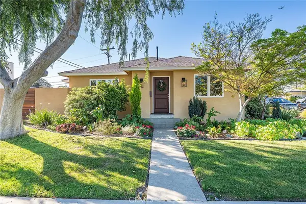 6200 E Fairbrook, Long Beach, CA 90815