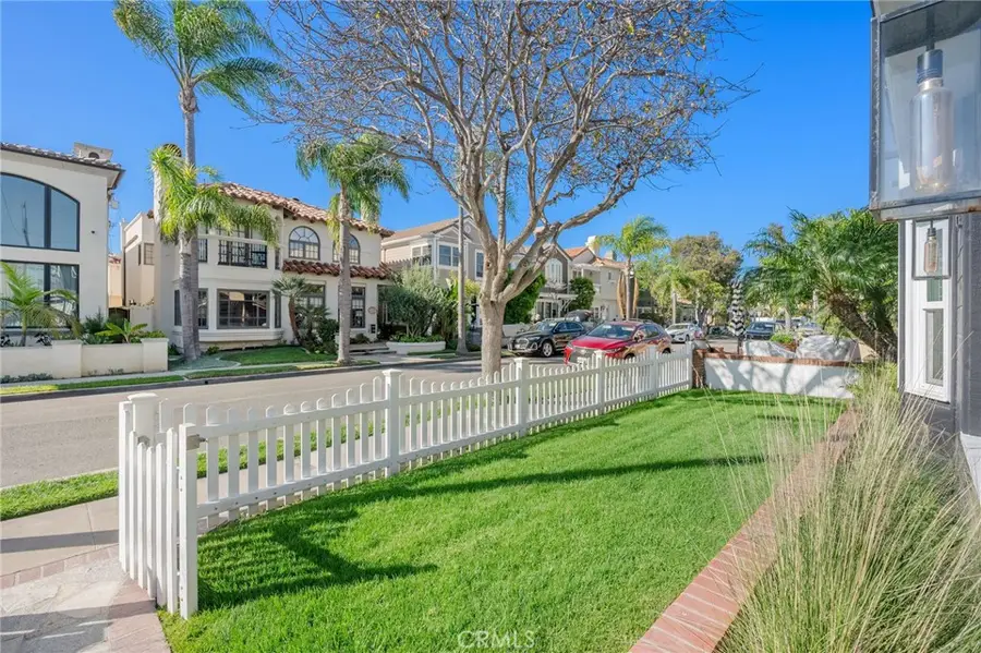 234 16th, Seal Beach, CA 90740 - #3