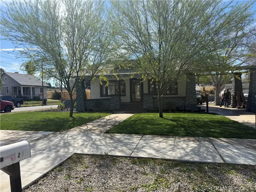 127 W Colton, Redlands, CA 92374 - #2