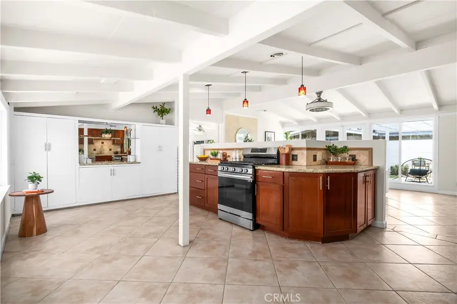 3030 Roxanne Avenue, Long Beach, CA 90808 - #3