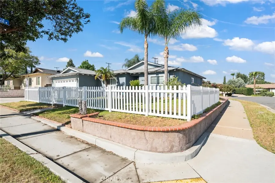 1410 Avenida Del, Corona, CA 92882 - #2