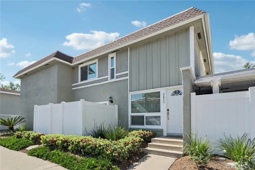 22944 Via Pimiento, Mission Viejo, CA 92691 - #1