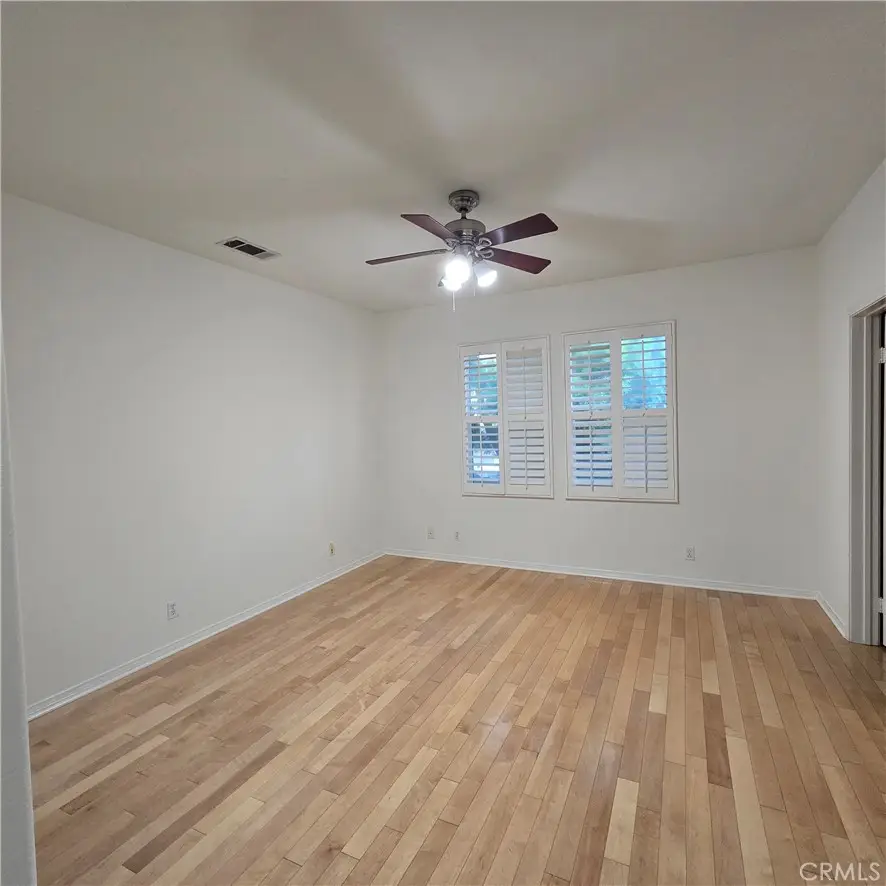 30 Burlingame, Irvine, CA 92602 - #3