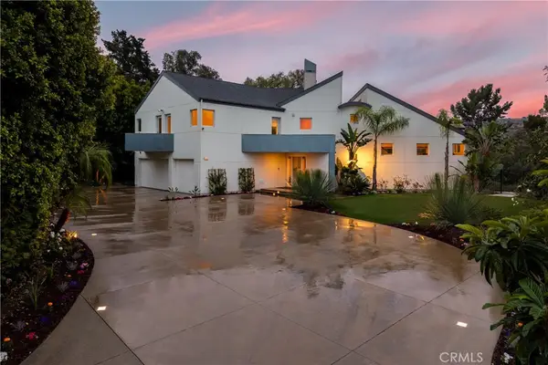 385 S Via Montanera, Anaheim Hills, CA 92807