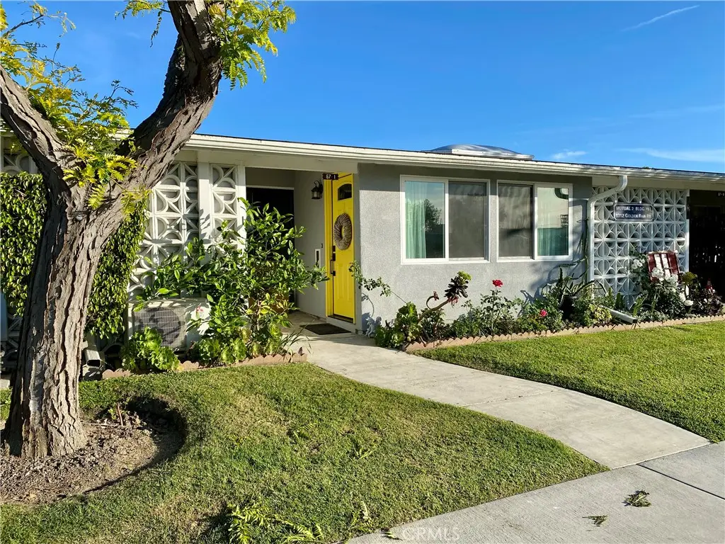 1312 Golden Rain Rd., M2-67i, Seal Beach, CA 90740 - #1