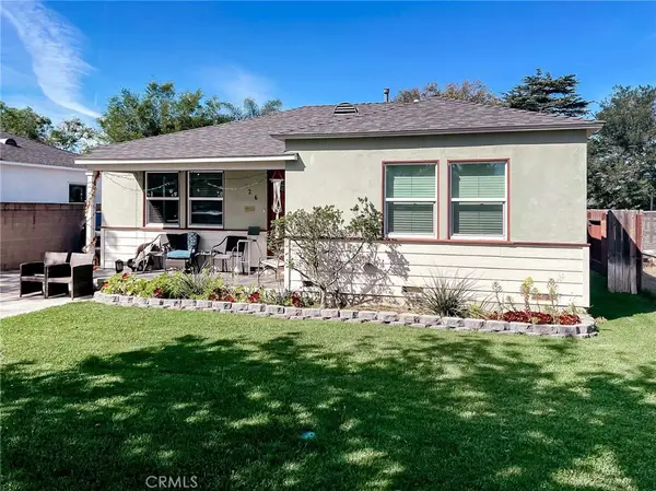 826 N Orange, Orange, CA 92867