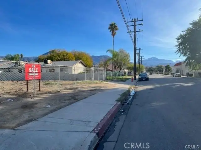 1550 Pumalo, San Bernardino, CA 92404 - #1