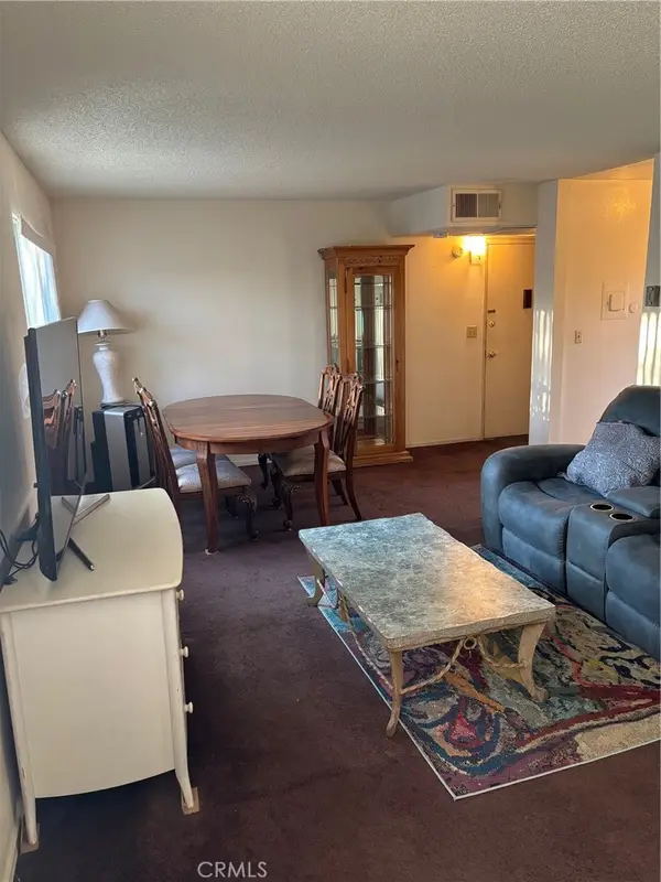 11813 Runnymede Street #45, North Hollywood, CA 91605