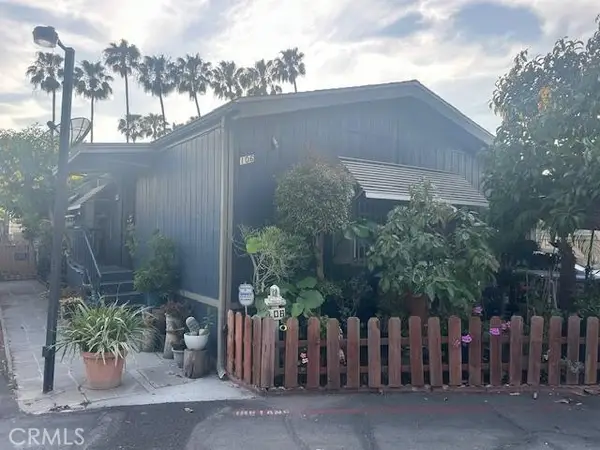 106 Amalfi, Santa Ana, CA 92703