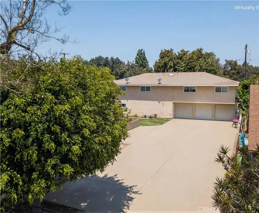 1003 W Myrtle Street, Santa Ana, CA 92703 - #3