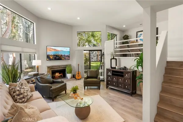 152 N Singingwood, Orange, CA 92869