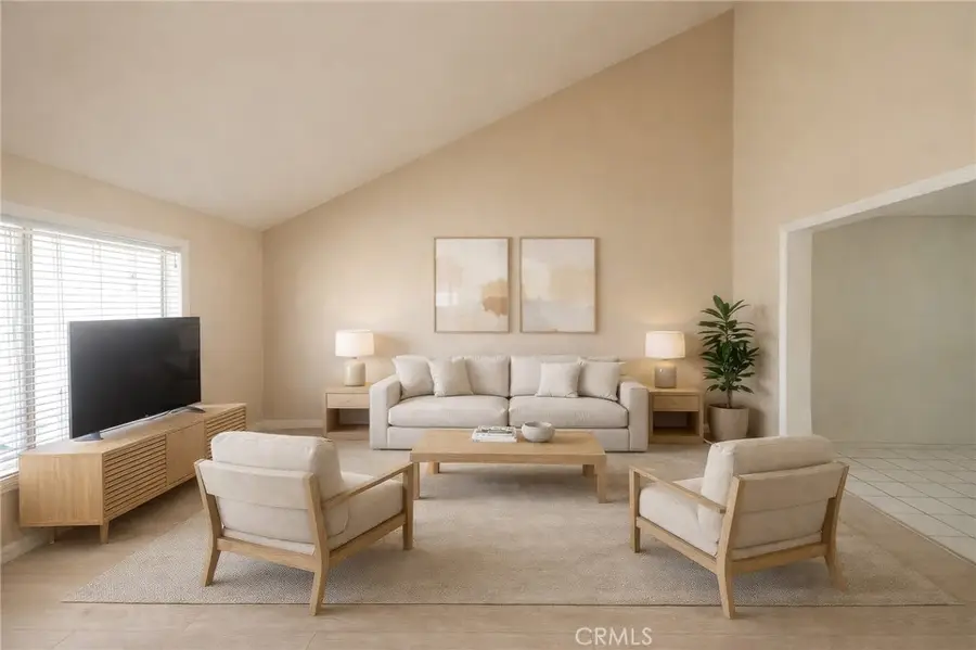 915 S Sarah, Anaheim, CA 92805 - #3