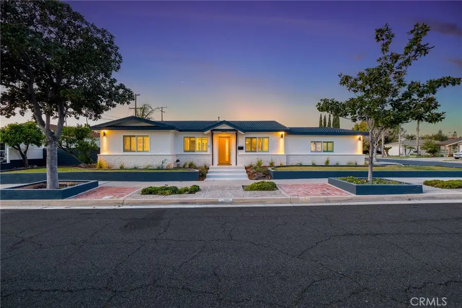 2705 E Orange Grove Avenue, Orange, CA 92867 - #2