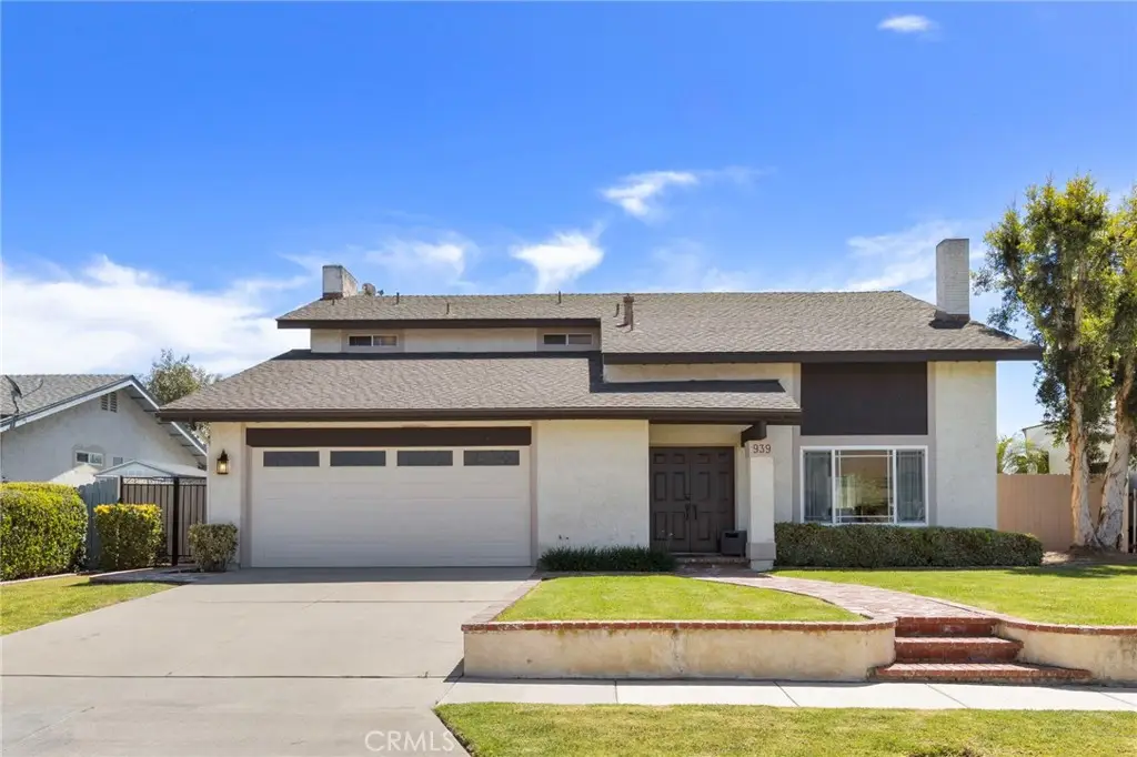 939 Nottingham, Corona, CA 92878 - #1