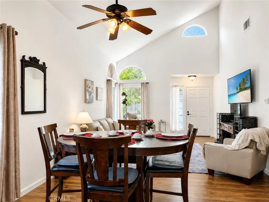 26676 Whippoorwill, Canyon Country, CA 91351 - #3