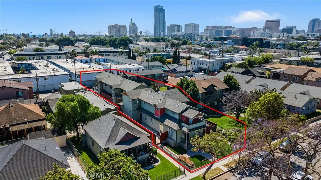 1050 E 5th, Long Beach, CA 90802 - #1