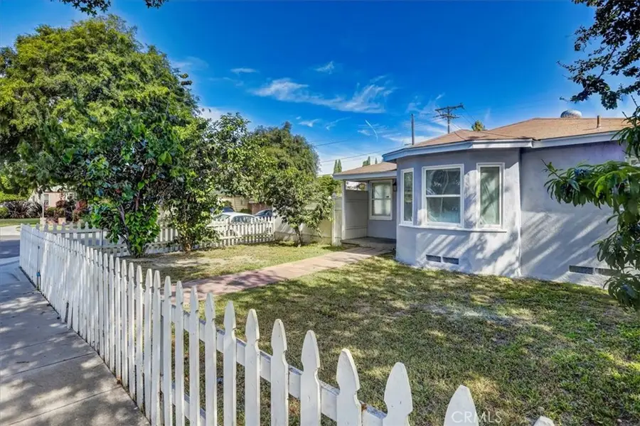 301 E Forhan Street, Long Beach, CA 90805 - #3