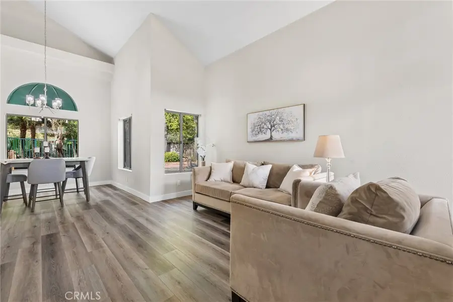 39851 Wild Canary, Murrieta, CA 92562 - #2