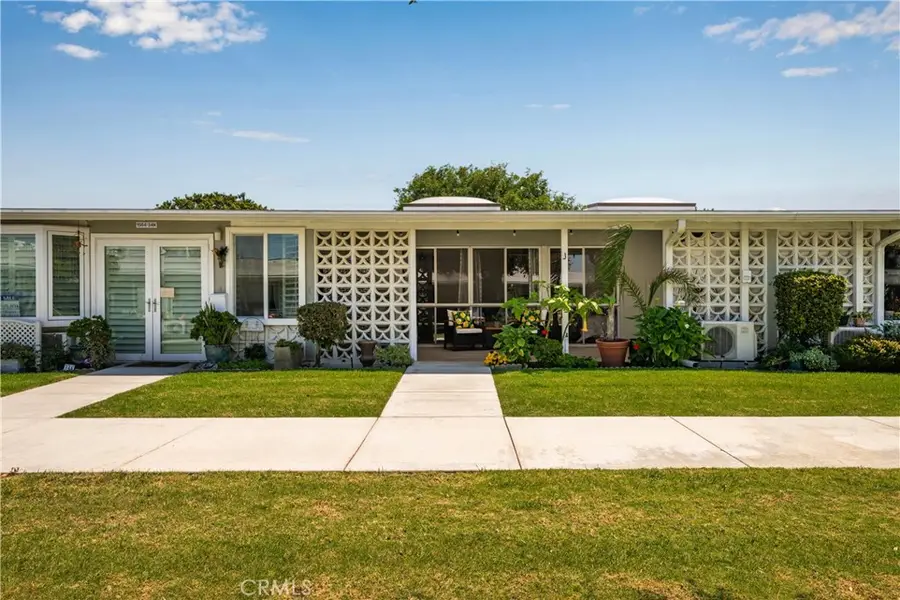 1564 Merion Way #34J, Seal Beach, CA 90740 - #3