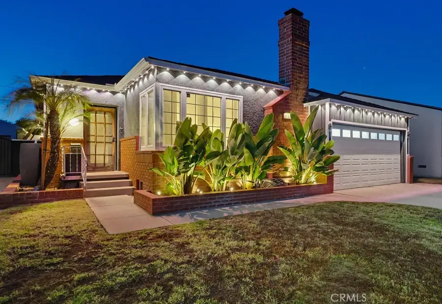 2713 Flangel, Lakewood, CA 90712 - #3
