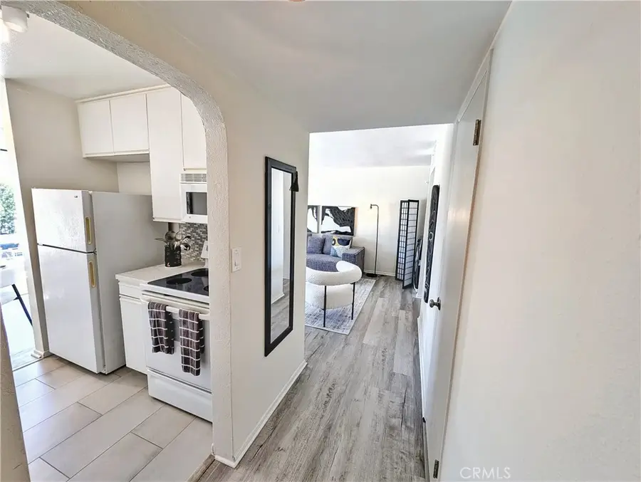 970 Palm Avenue #215, West Hollywood, CA 90069 - #3