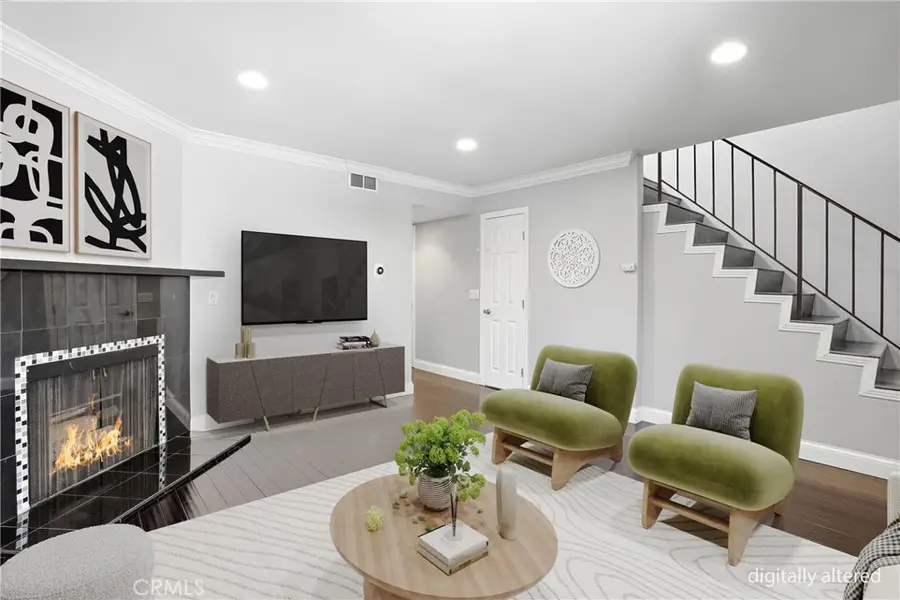 809 N Spurgeon Street #5, Santa Ana, CA 92701 - #3