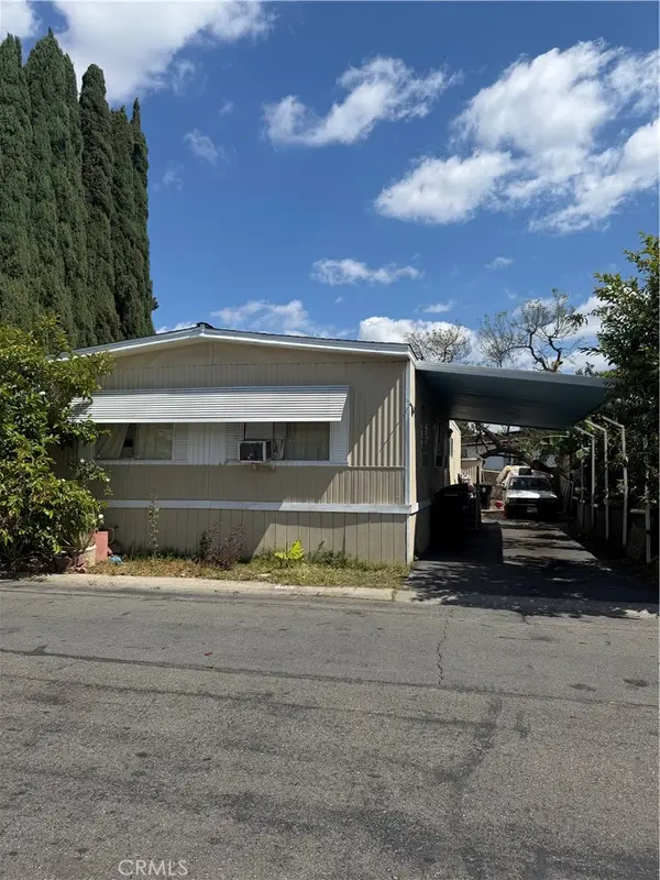 320 N Park Vista Spc 81 #81, Anaheim, CA 92806