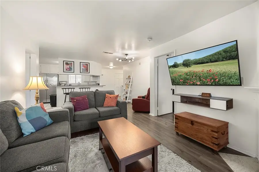 1200 Gaviota #204, Long Beach, CA 90813 - #3