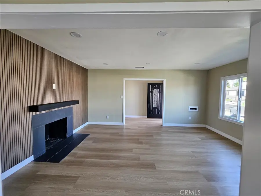 1313 S California Ave, Compton, CA 90221 - #2