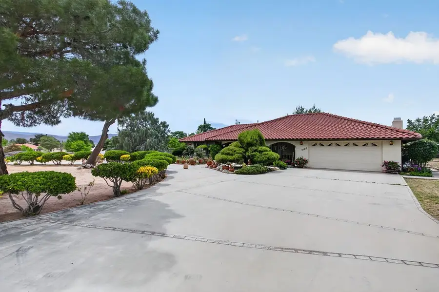 9102 Camphor, Hesperia, CA 92345 - #2