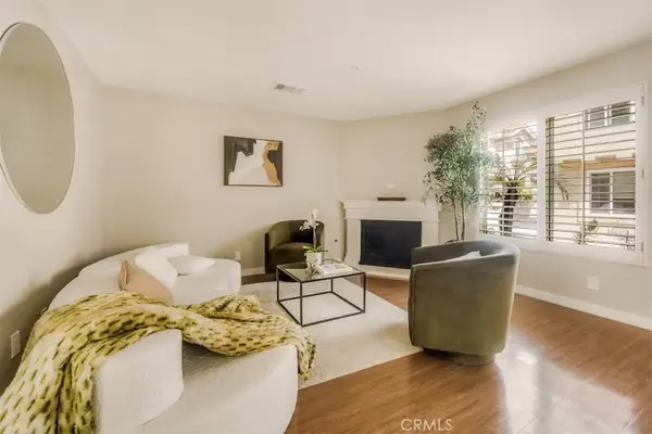 201 Laurel Ave #14, Brea, CA 92821