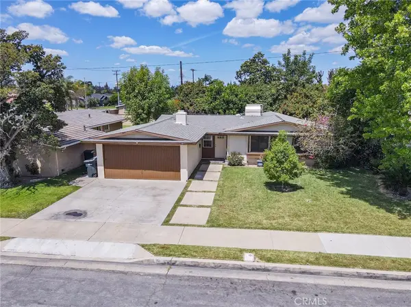 2027 W Arbor Way, Orange, CA 92868